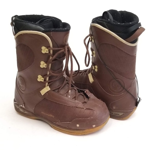 snowboard boots 44